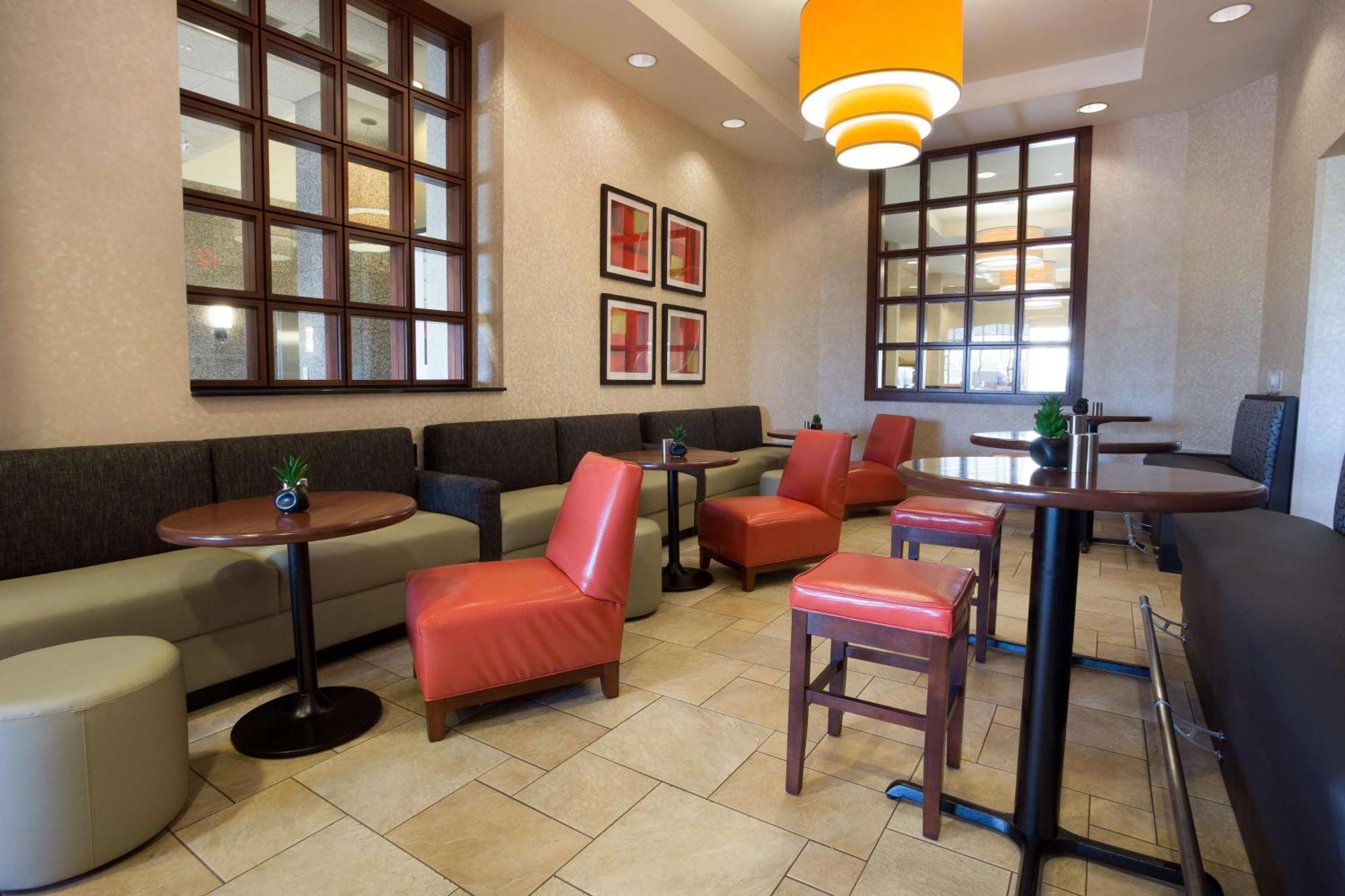 Drury Inn & Suites Columbus Grove City Eksteriør billede