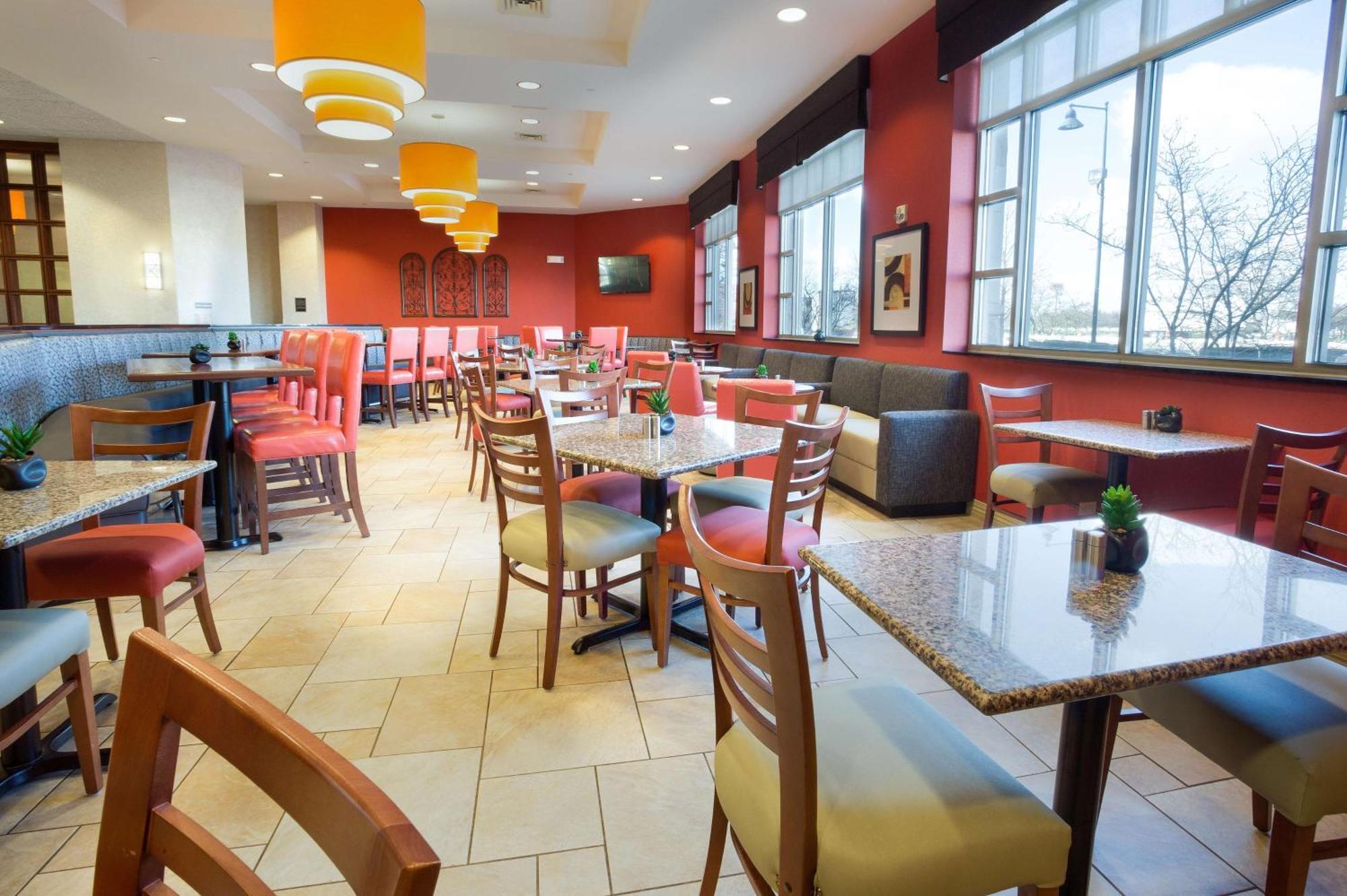 Drury Inn & Suites Columbus Grove City Eksteriør billede