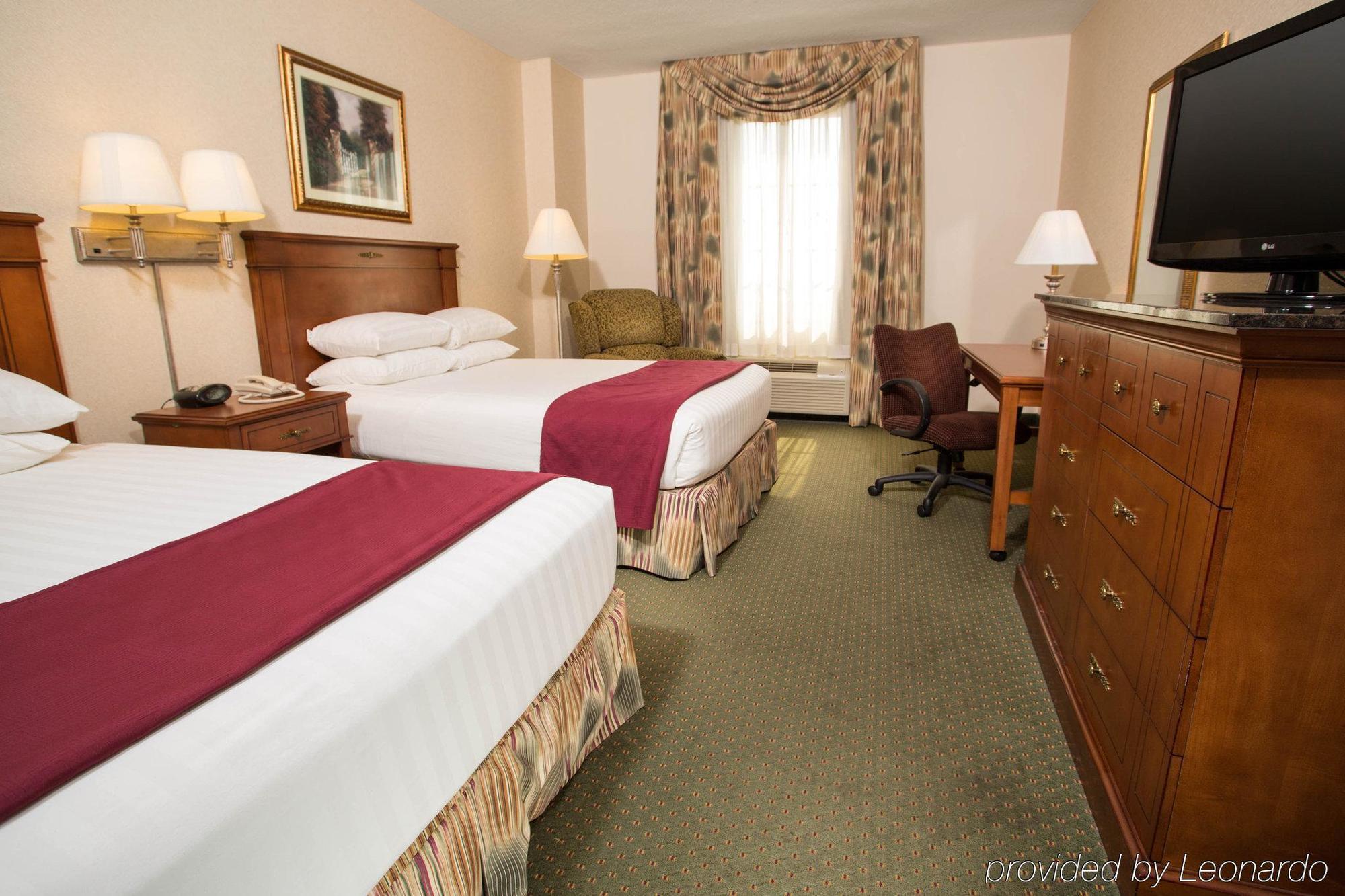 Drury Inn & Suites Columbus Grove City Eksteriør billede